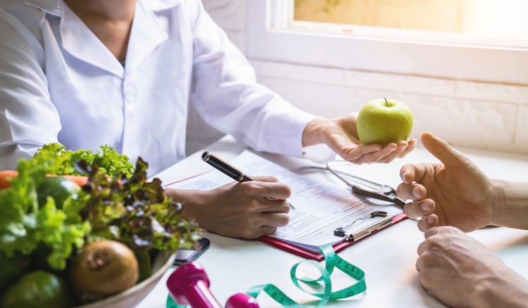 ¿Cómo alimentarse bien durante la quimioterapia?