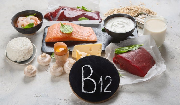 ¿Qué ocurre si no consumo suficiente vitamina B12?