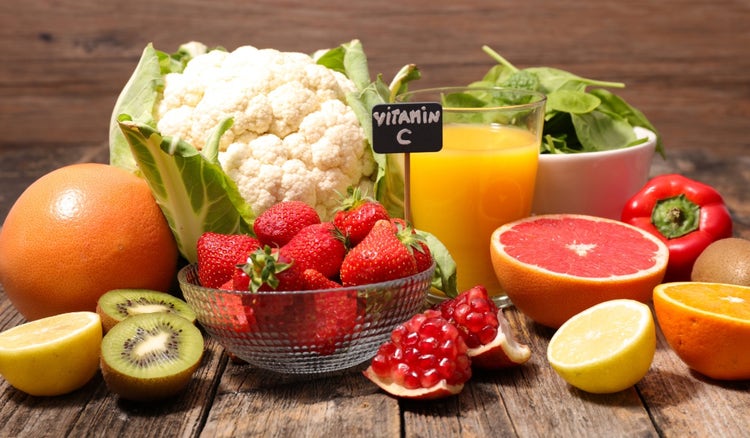 ¿Dónde se encuentra la vitamina C?